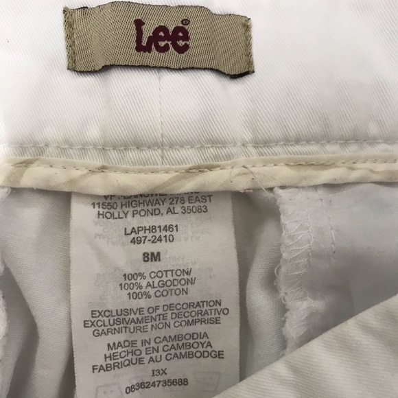 LEE : White Mid Rise Shorts EUC - Picture 3 of 3